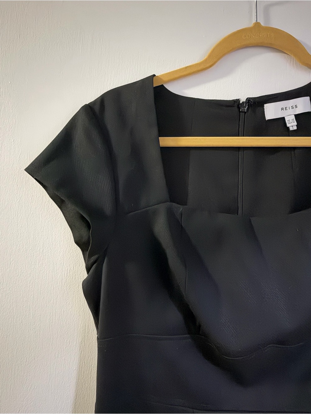 Reiss Black Cap-Sleeve Sheath Dress Size 10